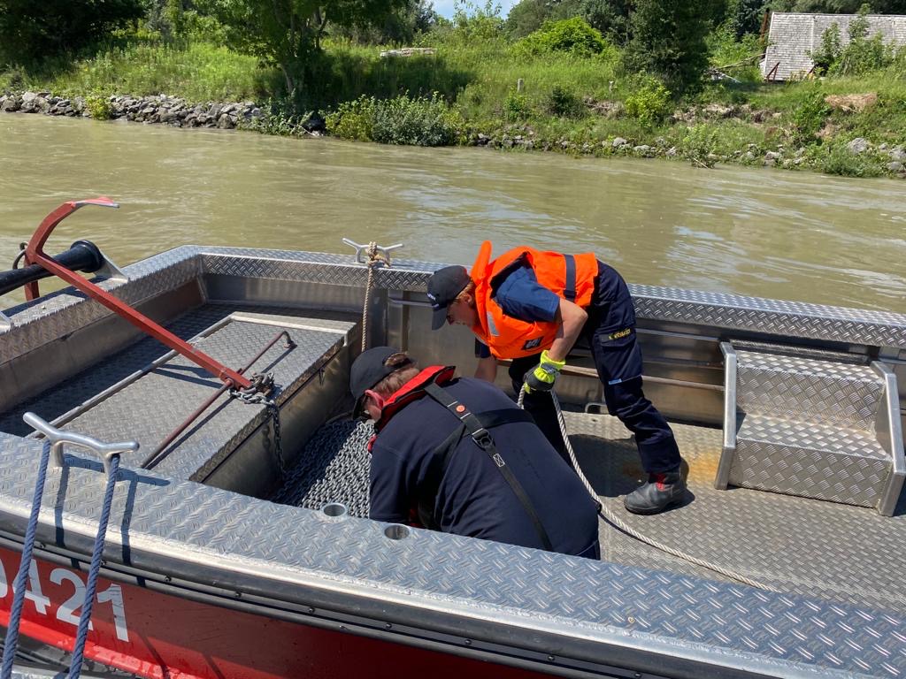 de00e8d9-eb3b-4c52-9ddd-3413cb741752